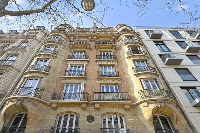 Plus de détails pour 34 Avenue De La Motte-Picquet, Paris - Bureau à vendre