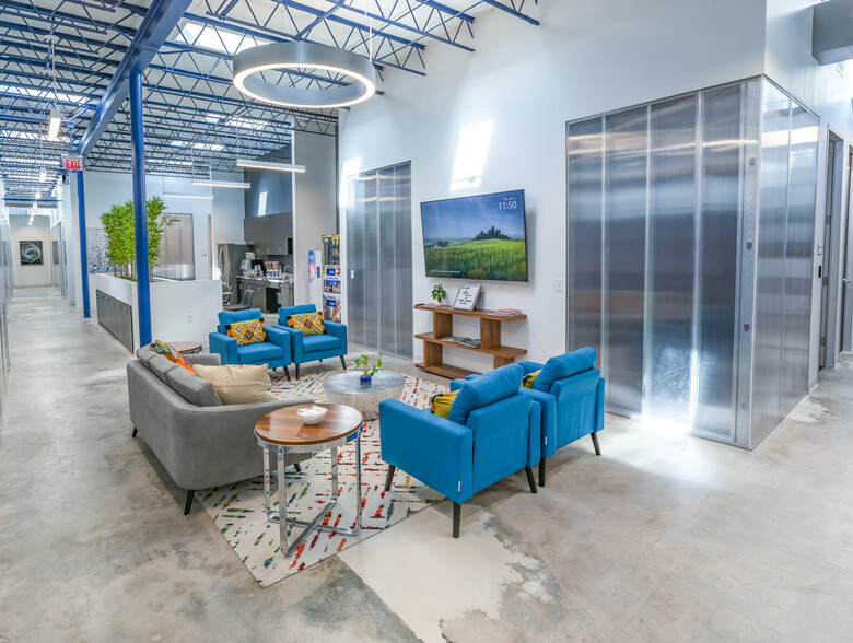 8215 Long Point Rd, Houston, TX à louer - Photo intérieure – Image 1 sur 9