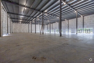 1700 Lakewood Rd, Toms River, NJ à vendre Photo intérieure– Image 2 sur 5