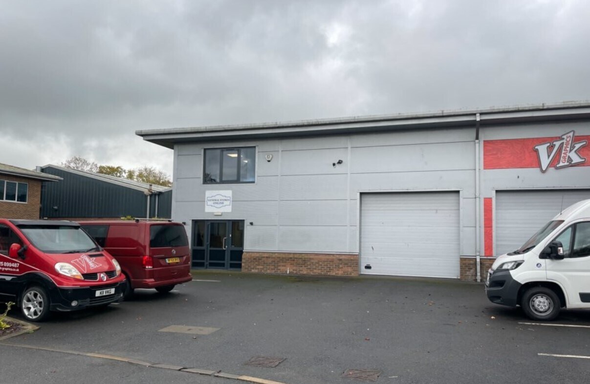 7 Avro Way, Melksham à louer Photo de l’immeuble– Image 1 sur 2