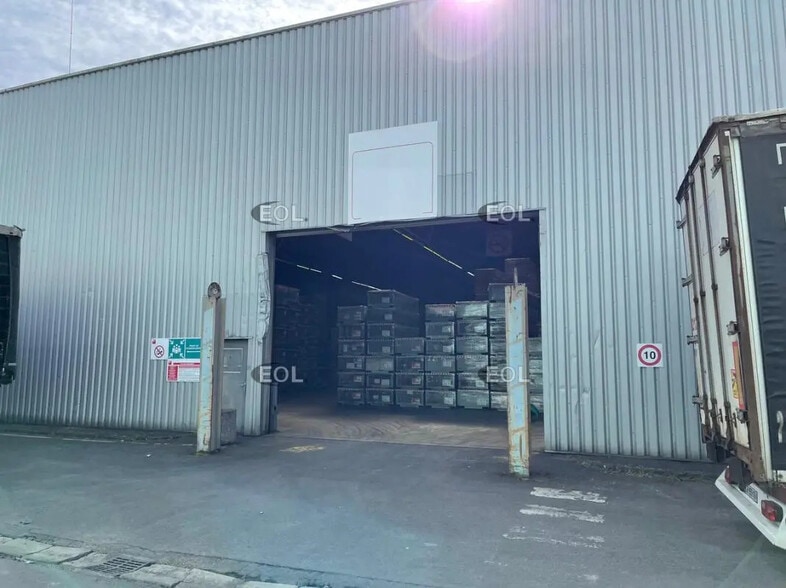 Industriel/Logistique dans Mitry-Mory à louer - Photo de l’immeuble – Image 3 sur 8