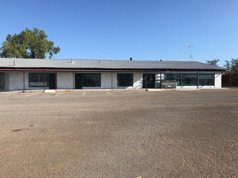 809 W Outlaw Ave, Marlow, OK à vendre - Photo de l’immeuble – Image 2 sur 9