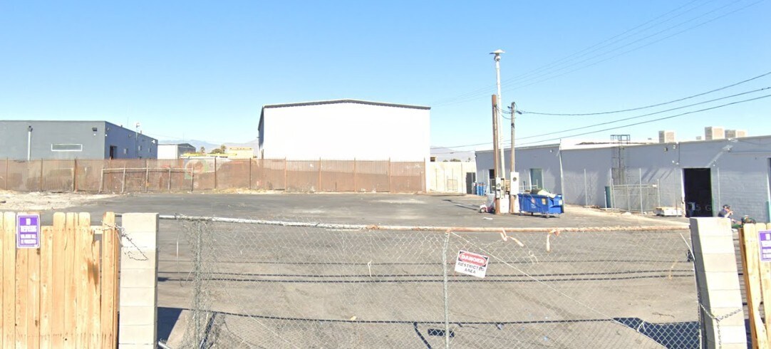 3550 Sirius Ave, Las Vegas, NV à louer Photo de l’immeuble– Image 1 sur 5