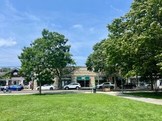 Plus de détails pour 110 Front St, Greenport, NY - Local commercial à louer
