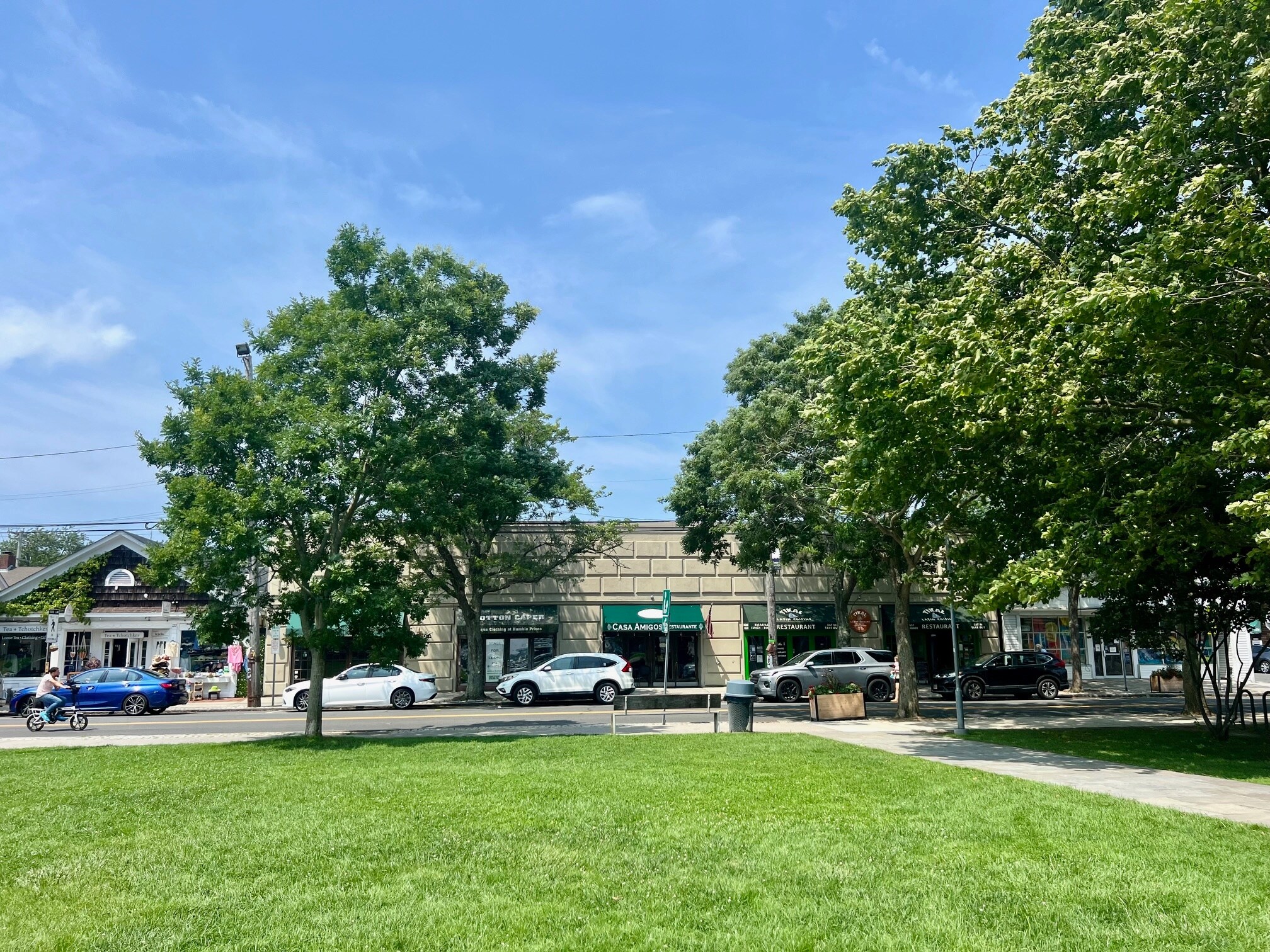 110 Front St, Greenport, NY à louer Photo de l’immeuble– Image 1 sur 9