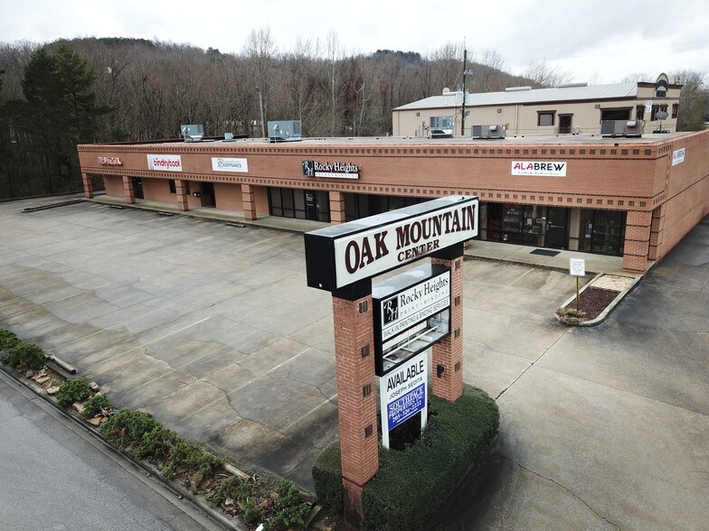 206-212 Oak Mountain Cir, Pelham, AL à louer - Photo de l’immeuble – Image 1 sur 11