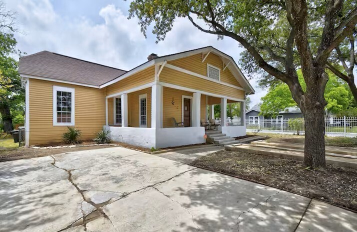 1246 Waverly Ave, San Antonio, TX à vendre - Photo principale – Image 1 sur 1