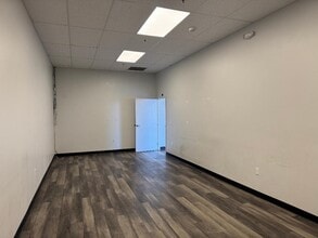 163 Cheney Dr W, Twin Falls, ID à louer Photo intérieure– Image 2 sur 5