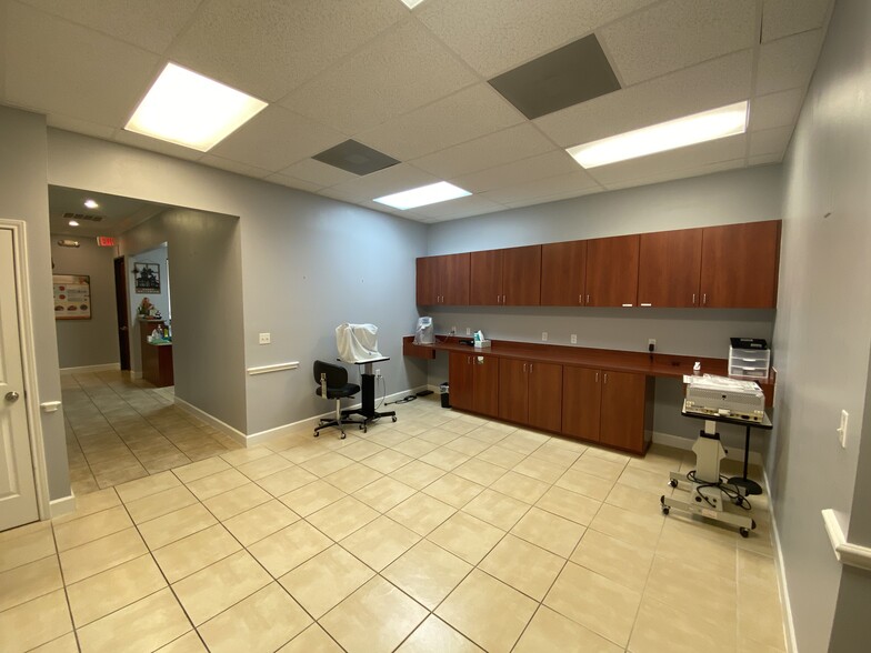 3531 S Town Center Blvd, Sugar Land, TX à louer - Photo intérieure – Image 3 sur 27