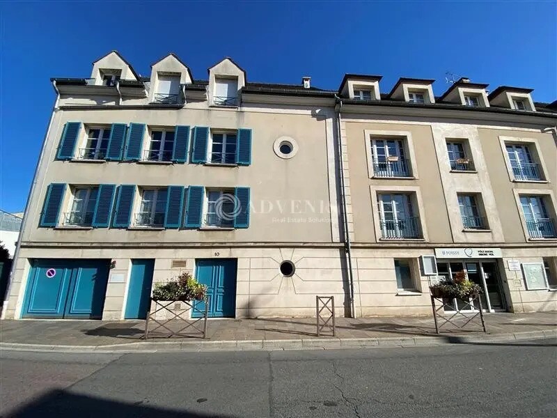 Bureau dans Poissy à vendre Photo de l’immeuble– Image 1 sur 11