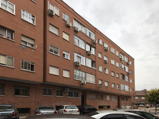 Plus de détails pour Calle Olivo, 9, Humanes de Madrid - Logement à vendre