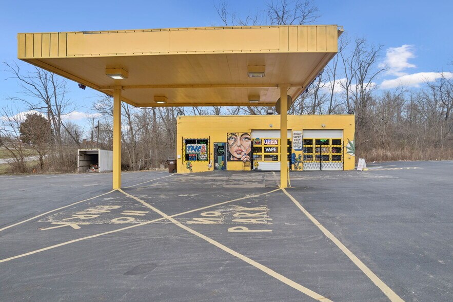 10984 State Route 28, Blanchester, OH à vendre - Photo de l’immeuble – Image 2 sur 21