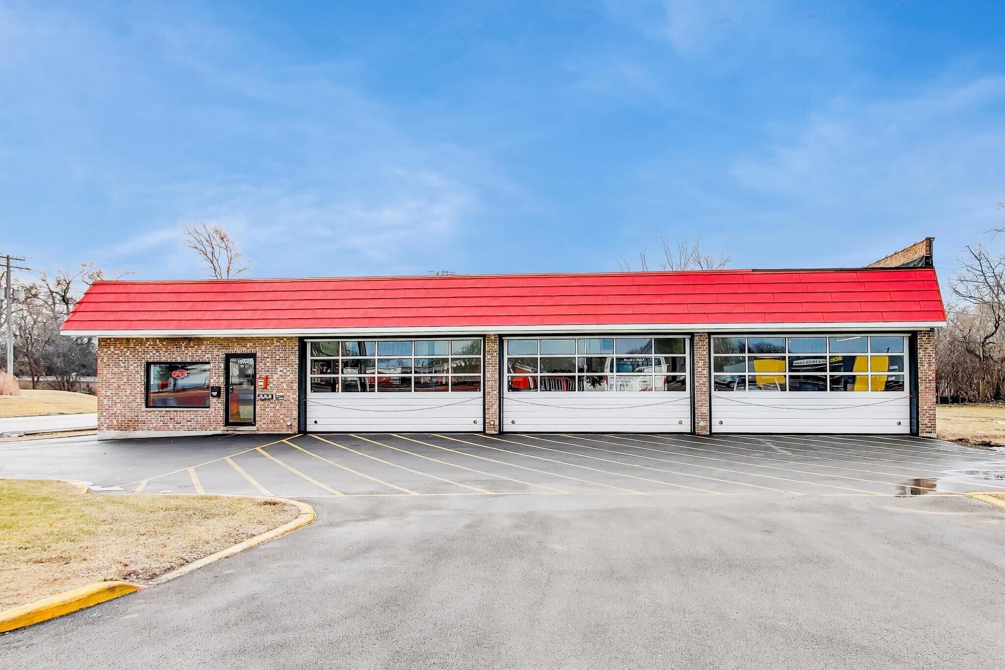 18W455 Roosevelt Rd, Lombard, IL à vendre Photo principale– Image 1 sur 17