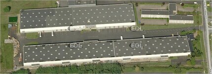 2-4 Rue Des Châtaigniers, Ormes, LRT - Vue aérienne  vue de carte