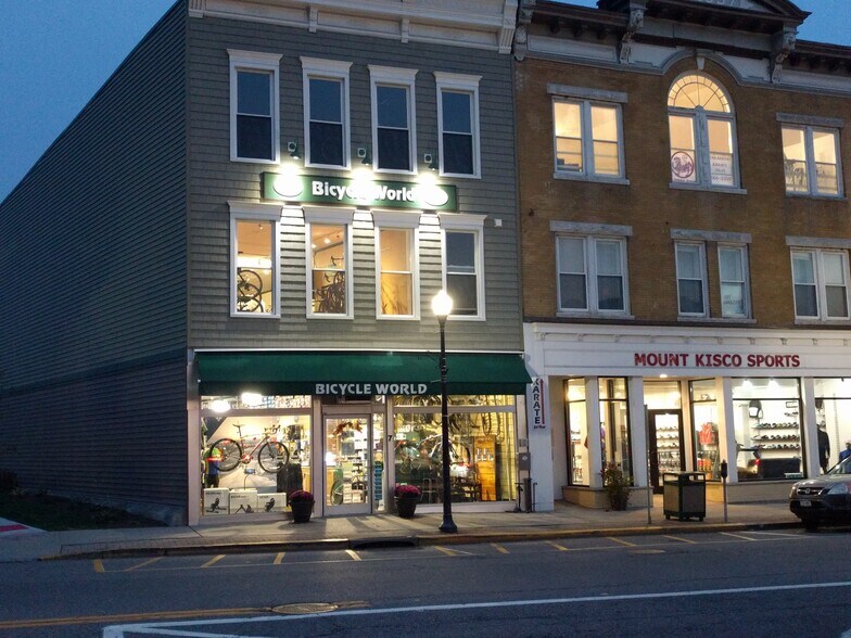 7 E Main St, Mount Kisco, NY à vendre - Photo de l’immeuble – Image 2 sur 19