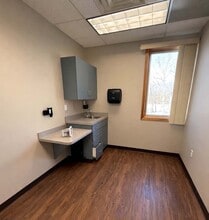 1314 Hooper Ave, Toms River, NJ à louer Photo intérieure– Image 1 sur 4