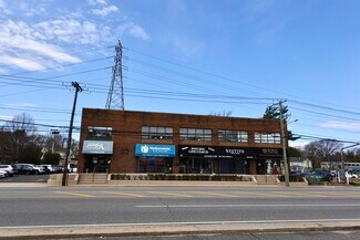 Plus de détails pour 87 Glen Cove Rd, Greenvale, NY - Local commercial à louer