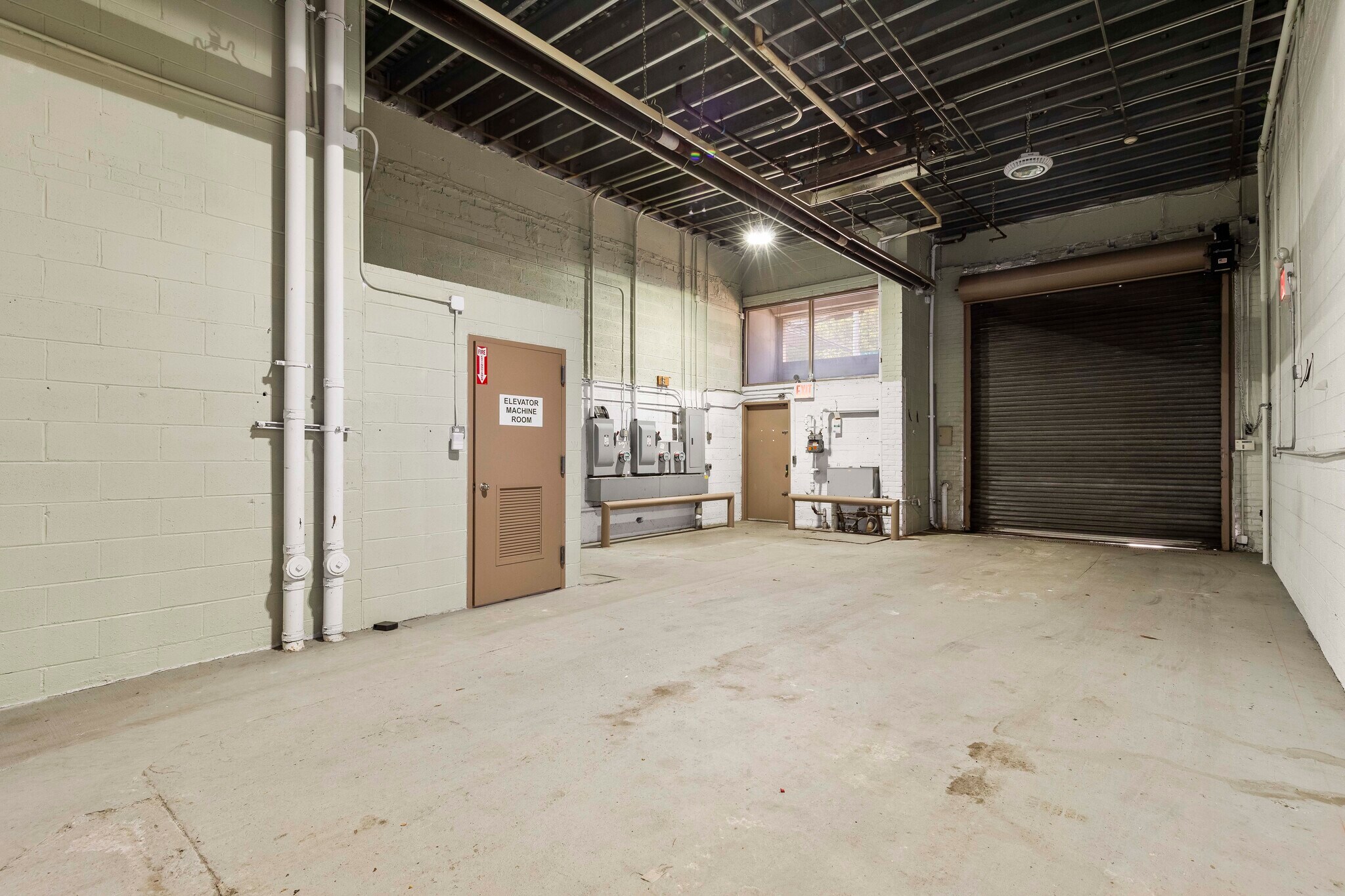 1219 37th Ave, Long Island City, NY à louer Photo intérieure– Image 1 sur 21