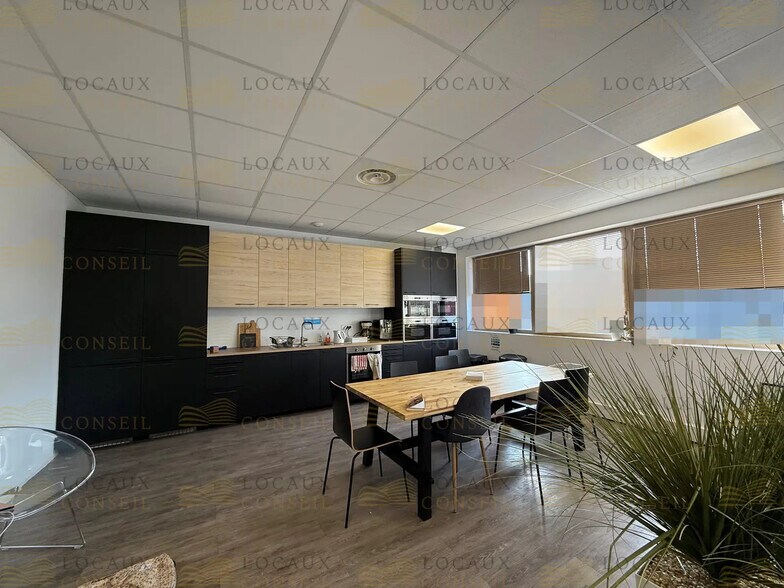 21 Rue Georges Melies, Cormeilles-en-Parisis à vendre - Photo de l’immeuble – Image 3 sur 8