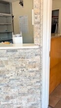 2940 Francis Lewis Blvd, Flushing, NY à louer - Vidéo sur l’annonce professionnelle 