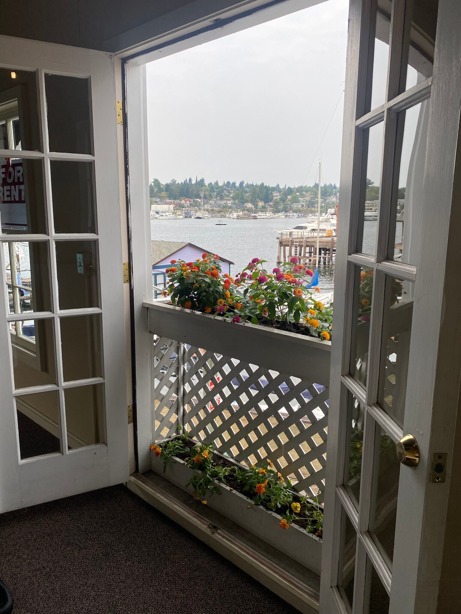 2727 Fairview Ave E, Seattle, WA à louer Photo intérieure– Image 1 sur 17