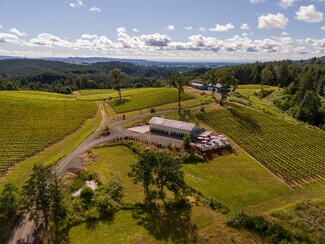 Plus de détails pour 12000 NW Old Wagon Rd, Carlton, OR - Spécialisé à vendre
