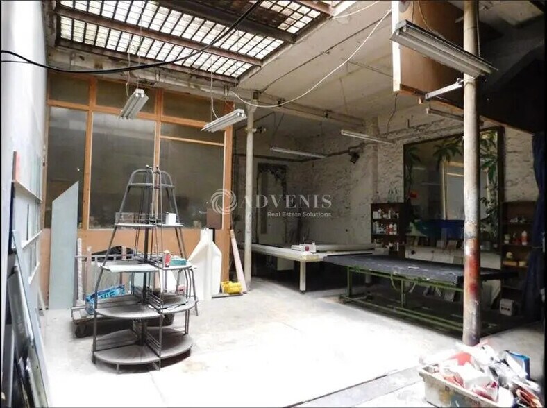 Bureau dans Paris à vendre - Photo de l’immeuble – Image 2 sur 12