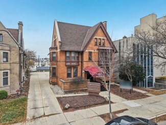 Plus de détails pour 1551 N Prospect Ave, Milwaukee, WI - Bureau à vendre