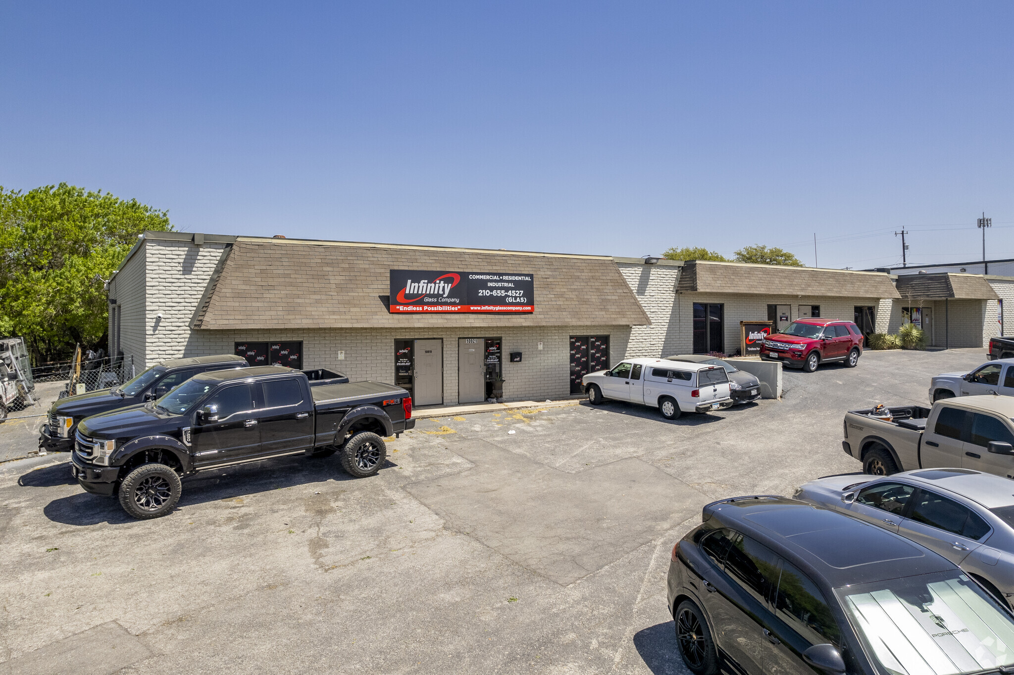 10919-10927 Iota Dr, San Antonio, TX à louer Photo principale– Image 1 sur 12