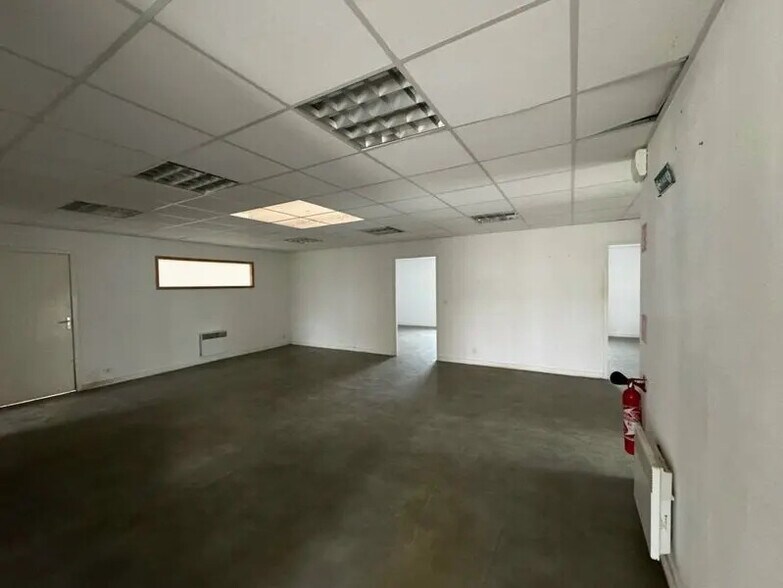 Local commercial dans Morlaix à louer - Photo de l’immeuble – Image 1 sur 3