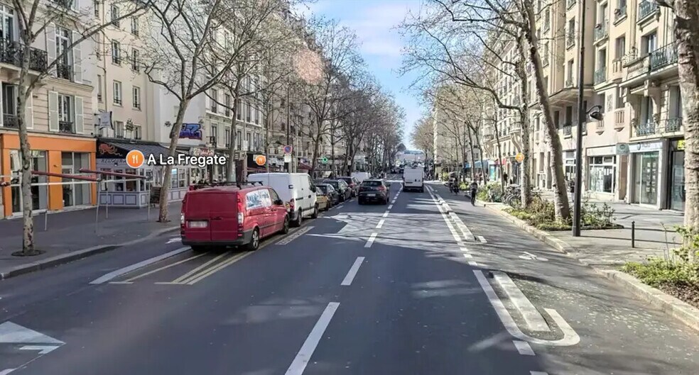 Local commercial dans Paris à louer - Photo de l’immeuble – Image 1 sur 5