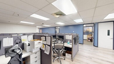 1600 E 4th St, Santa Ana, CA à louer Numérisation 3D Matterport– Image 2 sur 17