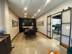 405 N Maple St, Summerville, SC à louer Photo intérieure– Image 2 sur 7