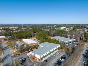 4265 Creek Park Dr, Suwanee, GA - VUE AÉRIENNE  vue de carte - Image1