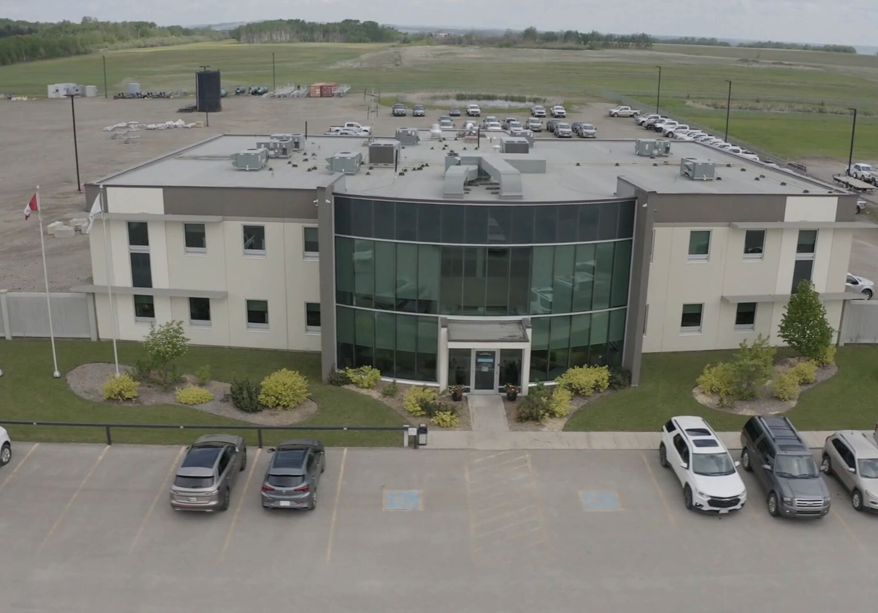 6954 100 Av, Fort St John, BC à vendre Photo principale– Image 1 sur 2