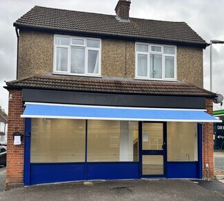 Plus de détails pour 159 Hersham Rd, Walton On Thames - Local commercial à louer