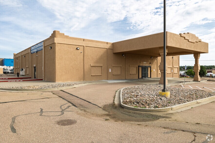 6910 Bandley Dr, Fountain, CO à vendre - Photo de l’immeuble – Image 2 sur 15