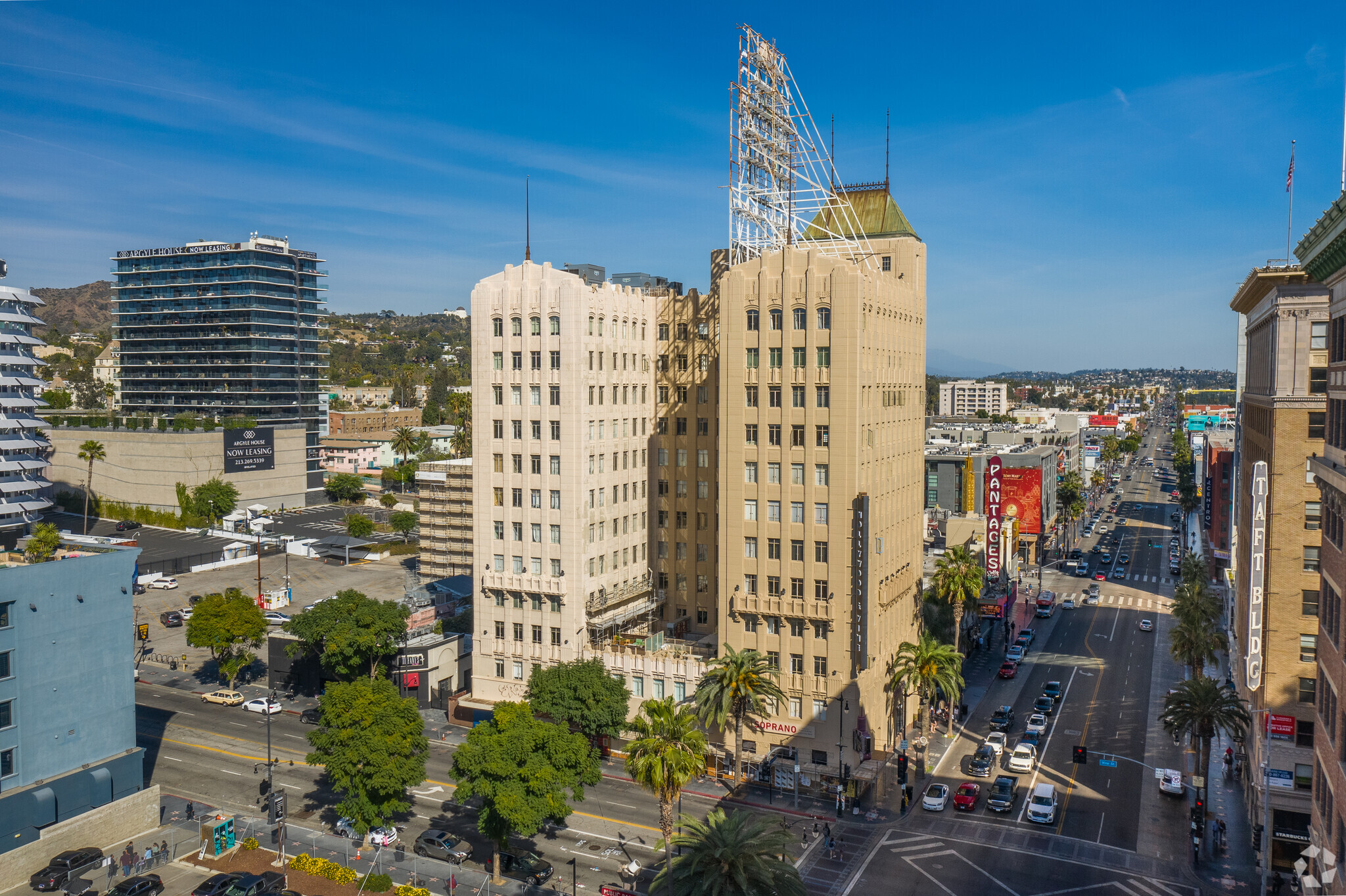 6253 Hollywood Blvd, Los Angeles, CA à louer Photo principale– Image 1 sur 35