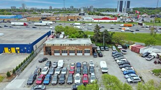 Plus de détails pour 2025 Wilson Ave, Toronto, ON - Local commercial à vendre