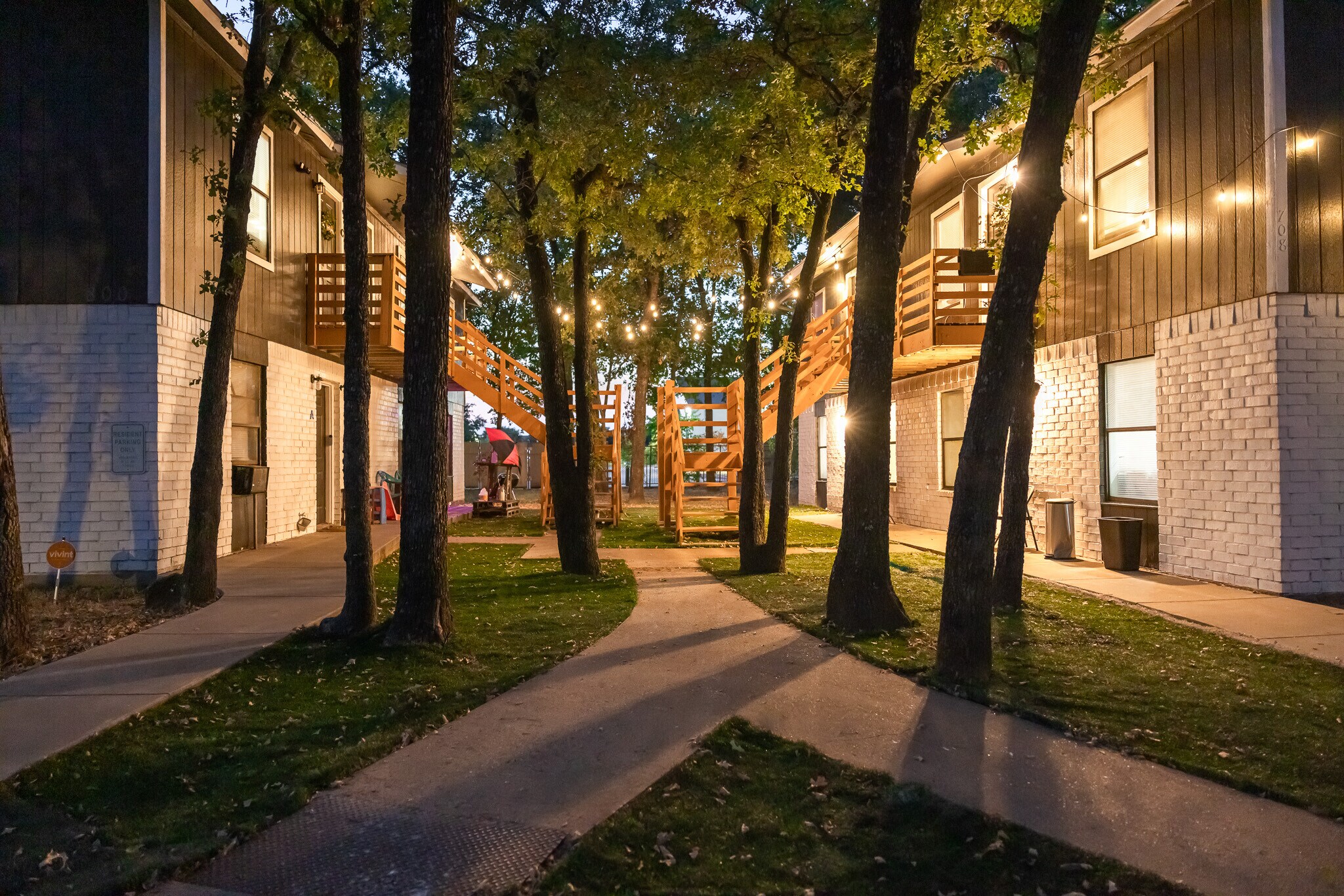 Bryan-College Station Airbnb 19 units portefeuille de 3 biens à vendre sur LoopNet.fr Photo principale– Image 1 sur 62