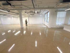 731-733 S Spring St, Los Angeles, CA à louer Photo intérieure– Image 2 sur 22