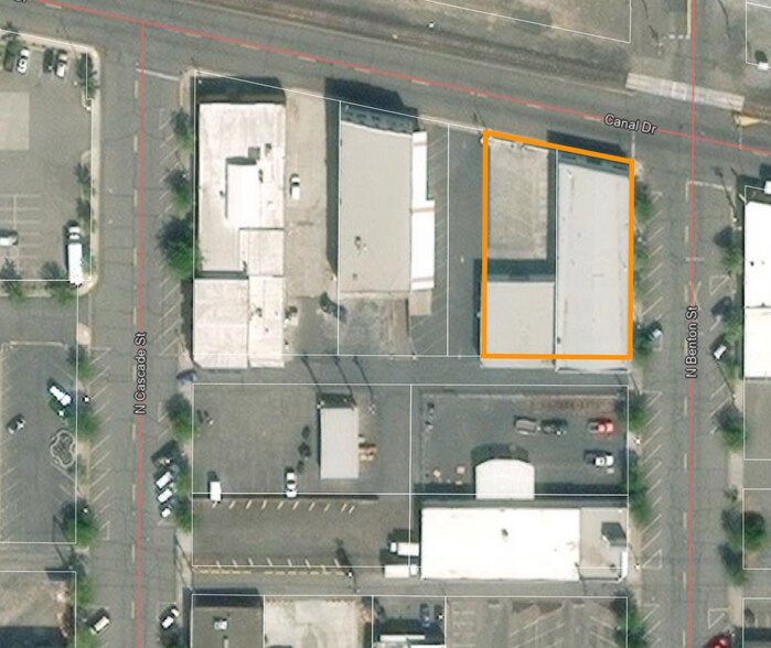 35 N. Benton portefeuille de 2 biens à vendre sur LoopNet.fr - Photo de l’immeuble – Image 3 sur 14
