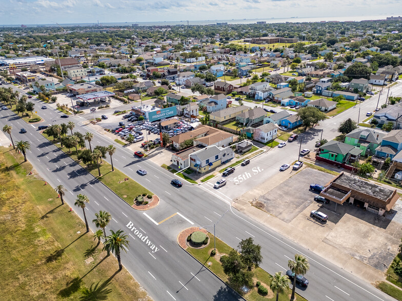 5427 Broadway St, Galveston, TX à vendre - Photo de l’immeuble – Image 3 sur 45