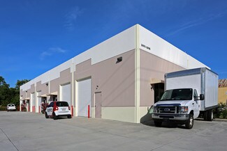 Plus de détails pour 1689-1698 SE South Niemeyer Cir, Port Saint Lucie, FL - Industriel/Logistique à vendre