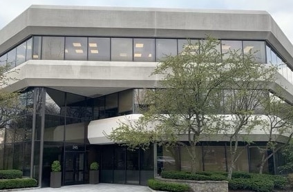 245 Saw Mill River Rd, Hawthorne, NY à louer Photo principale– Image 1 sur 29