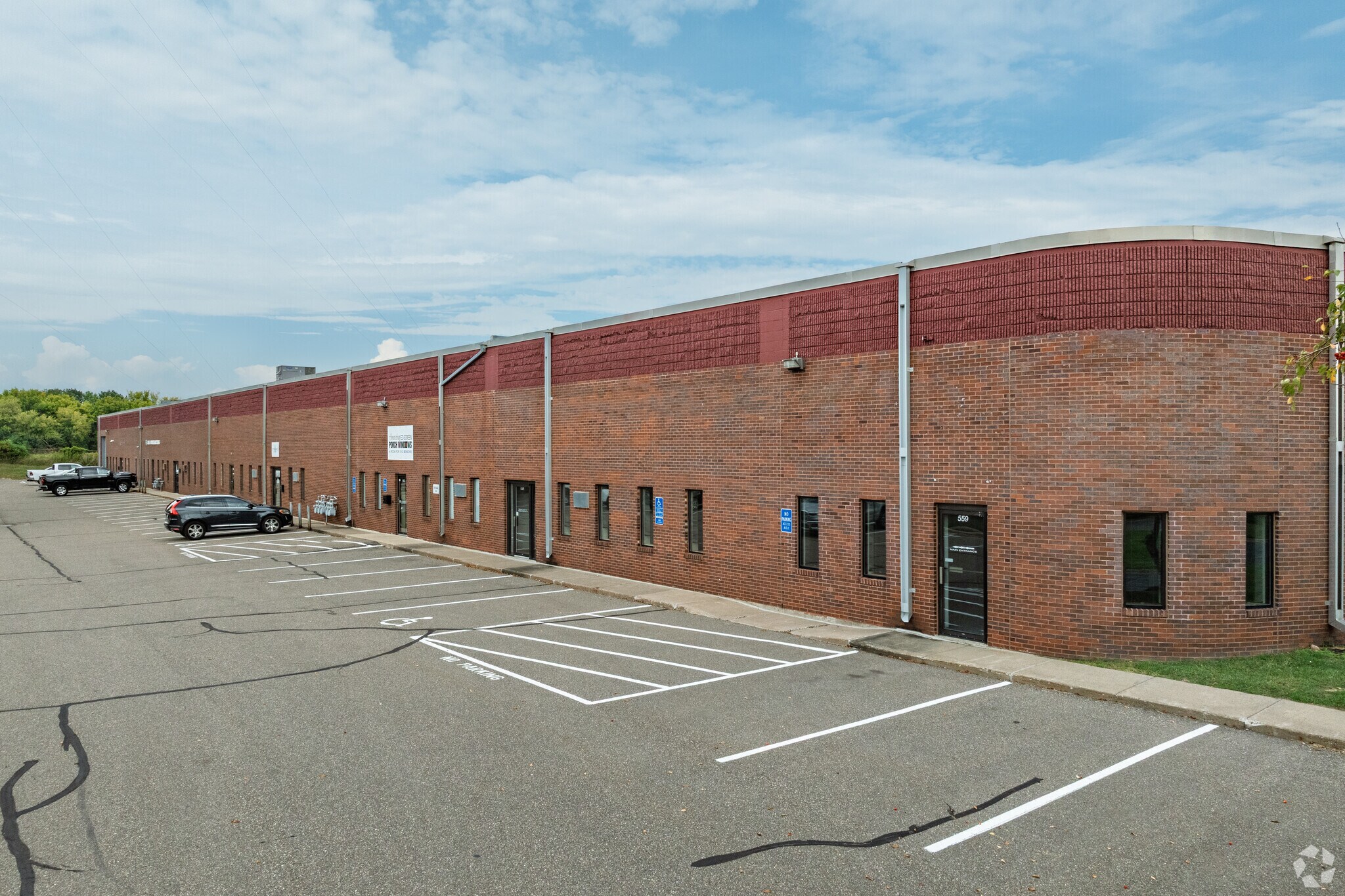 559-575 Shoreview Park Rd, Shoreview, MN à louer Photo principale– Image 1 sur 6