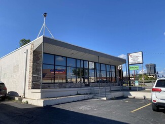 Plus de détails pour 1232 E Trafficway, Springfield, MO - Bureau à vendre