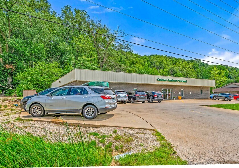 3006 N Main St, East Peoria, IL à vendre - Photo de l’immeuble – Image 2 sur 7