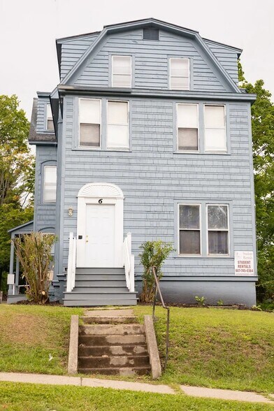 6 Monroe Heights, Cortland, NY à vendre - Photo principale – Image 1 sur 6