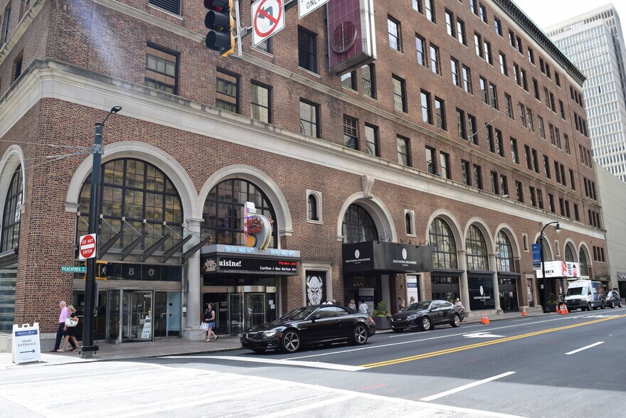 200 Peachtree St NW, Atlanta, GA à vendre - Photo de l’immeuble – Image 1 sur 13